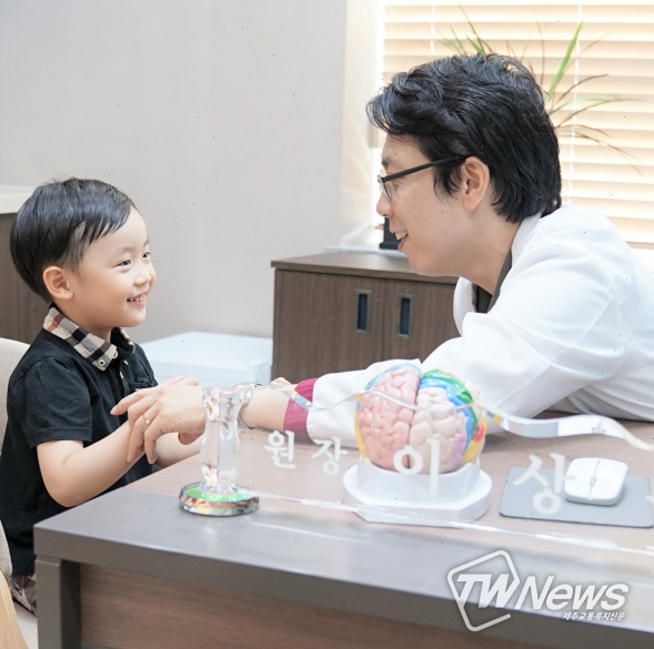 이상욱 원장. (사진=휴한의원 제공)