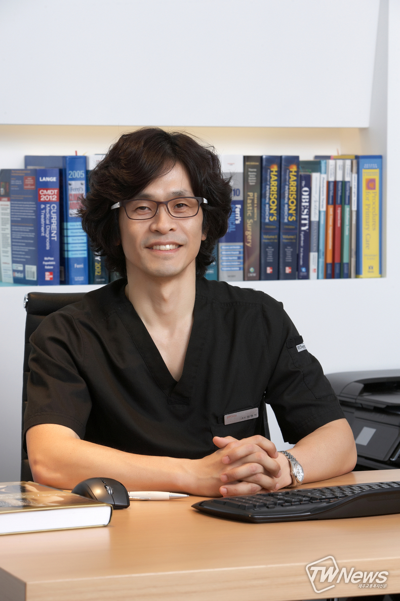 최명석 대표원장. (사진=CF클리닉 제공)