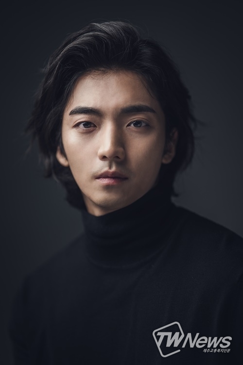 황희 (사진=써패스이엔티 제공) 