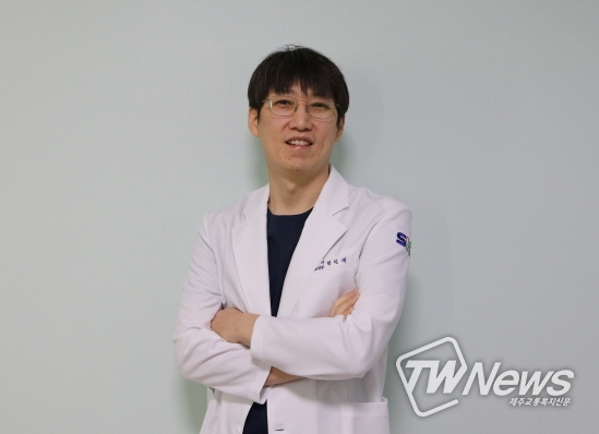 박민재 원장. (사진=서호광안요양병원 제공)