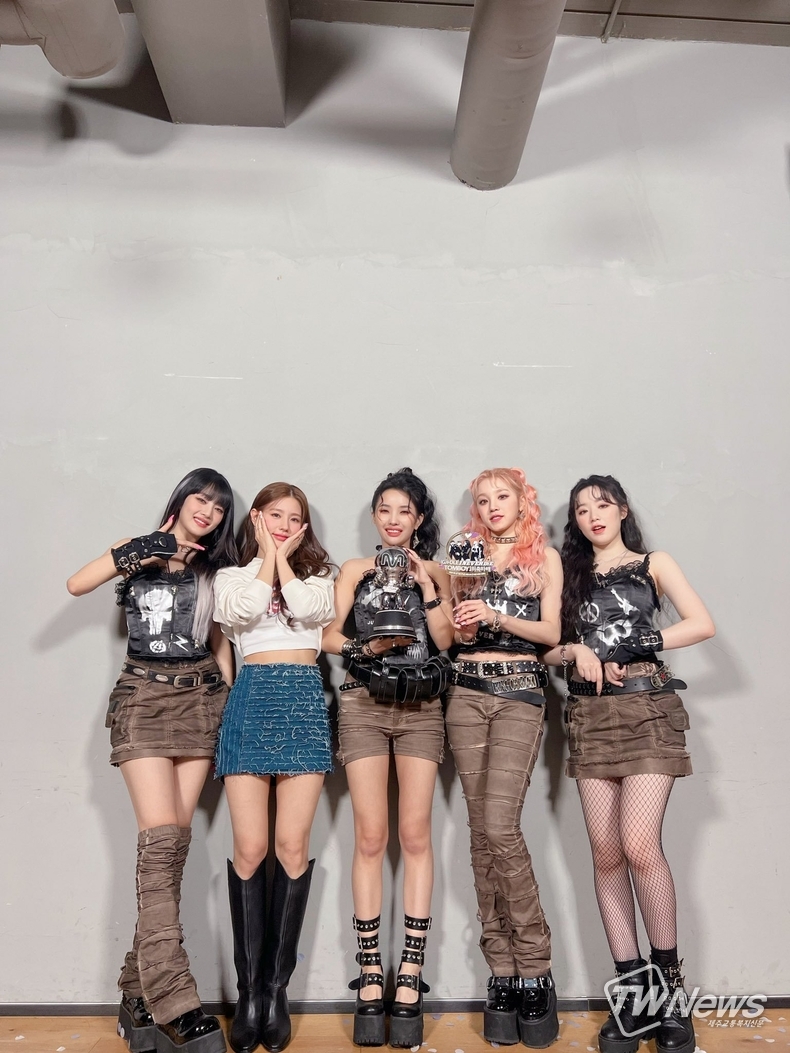 사진=(여자)아이들 SNS