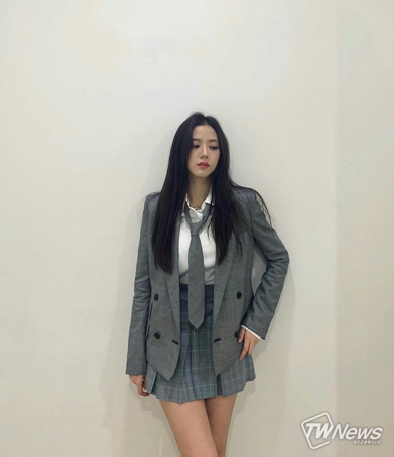 사진=지수 인스타그램