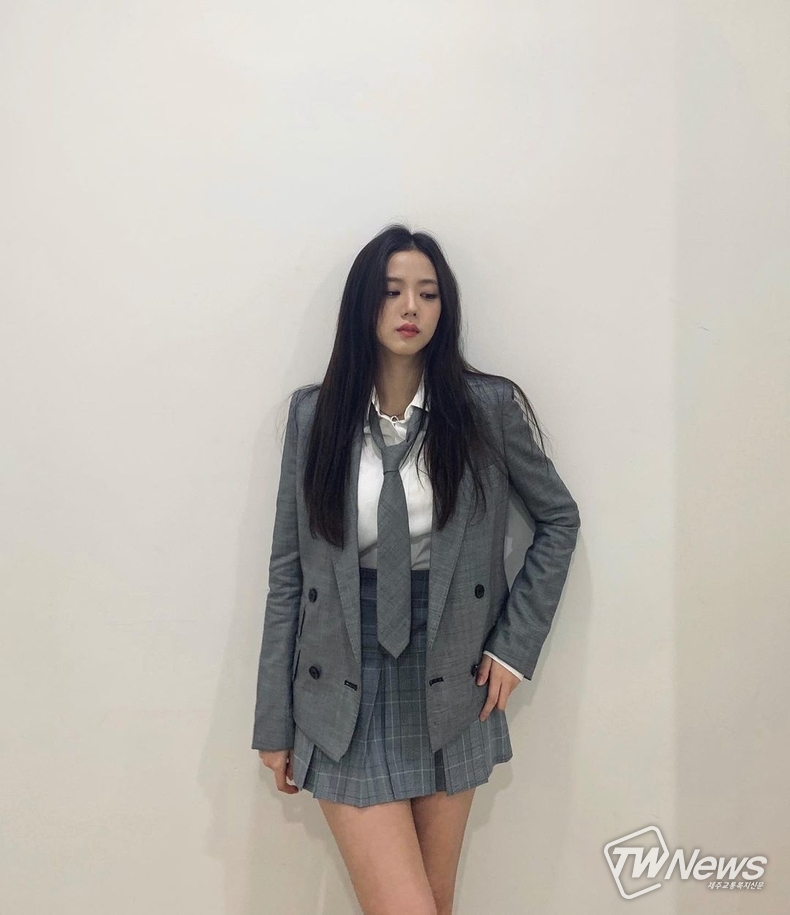 사진=지수 인스타그램
