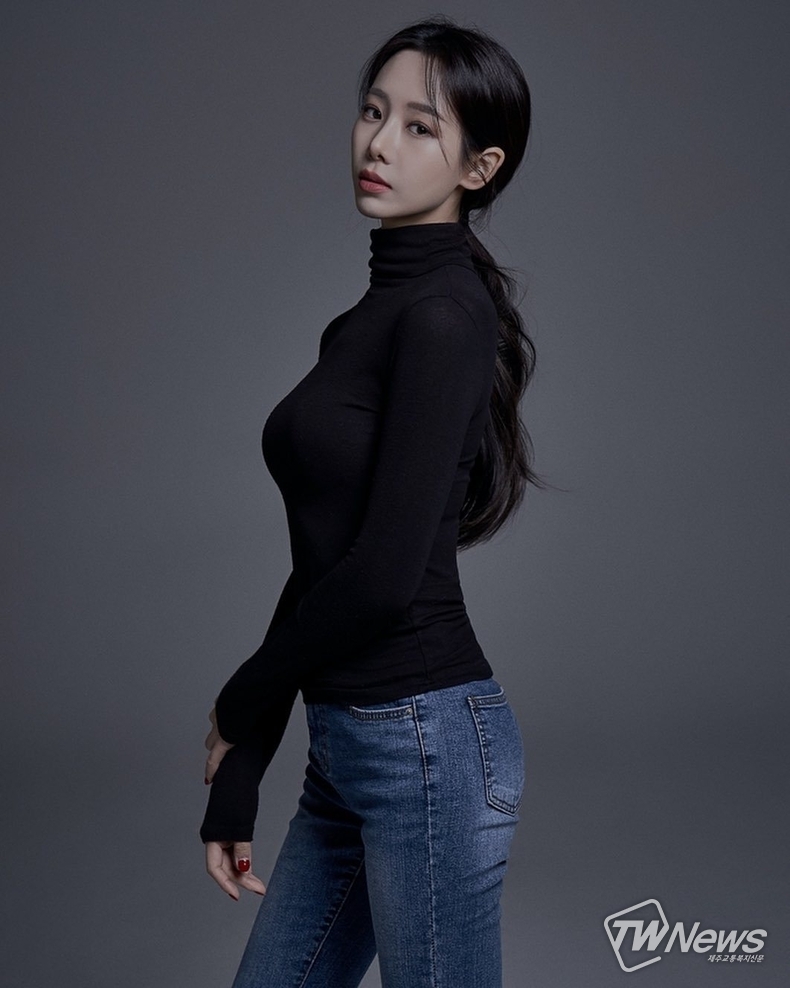 사진=월드스타엔터테인먼트 SNS