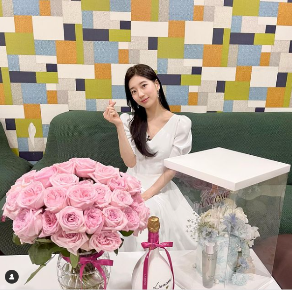 (사진=수지 인스타그램)