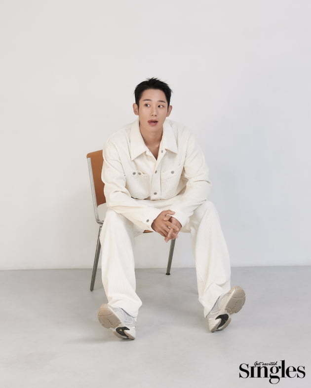 정해인. (사진=싱글즈 제공)