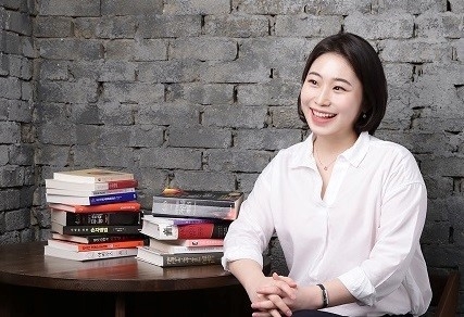1억치트키(본명 이주희) 강사