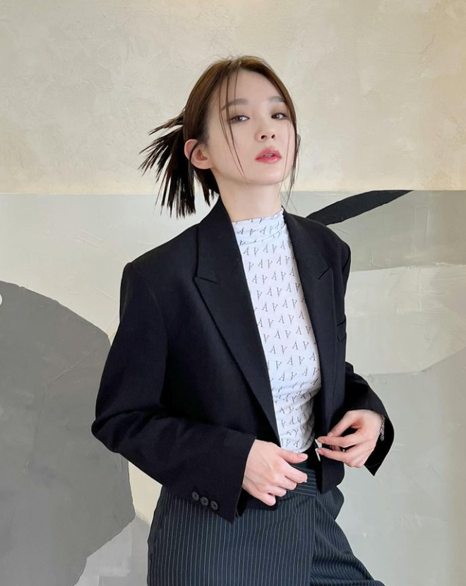 (사진=강민경 인스타그램)