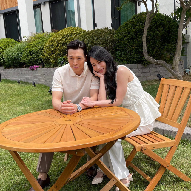 배우 정성일, 임지연. (사진=임지연 인스타그램)