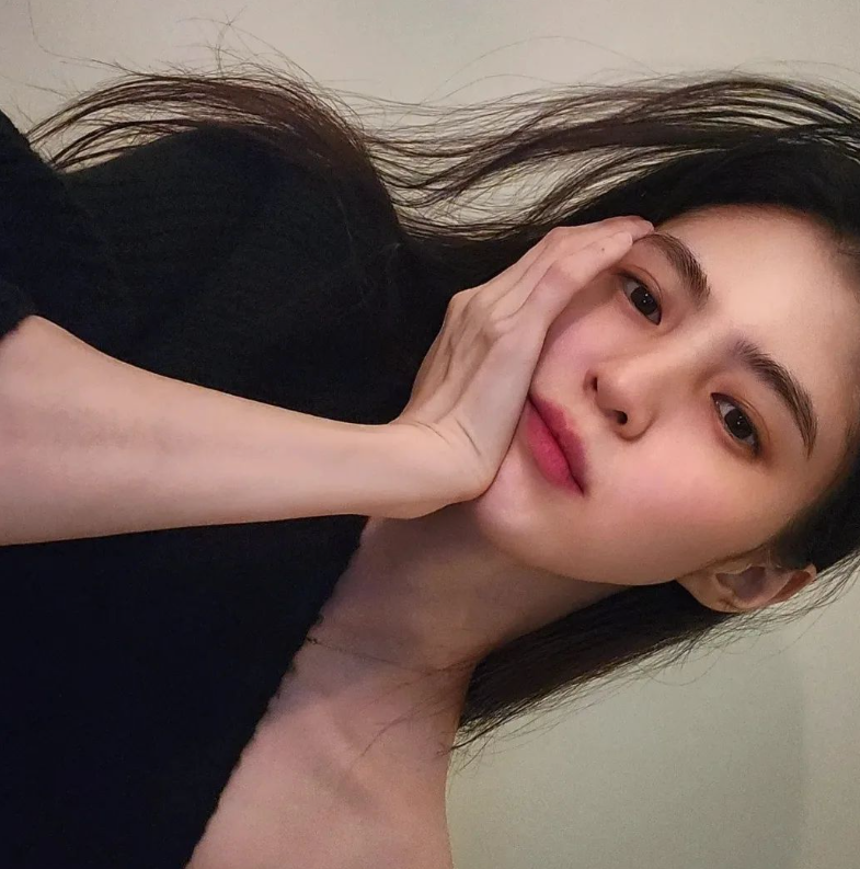 (사진=한소희 인스타그램)