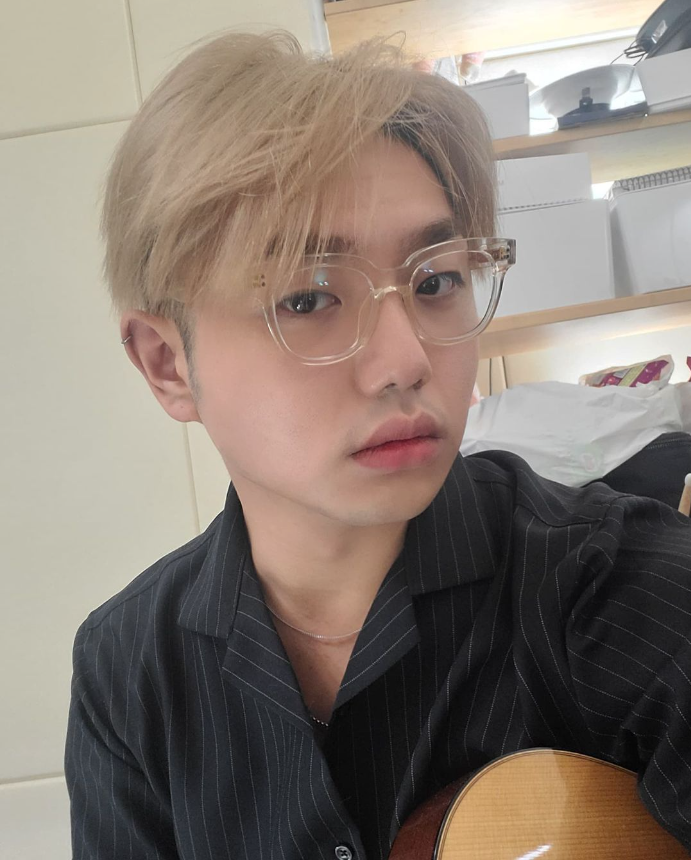 (사진=샘김 인스타그램)