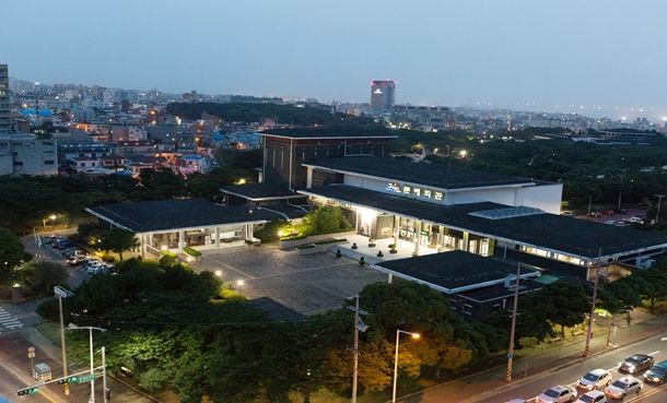 문예공사 이미지