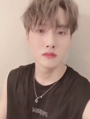 사진=펜타곤 공식 트위터