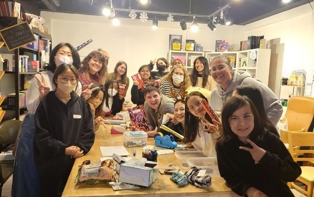 [TW포토] 제주 퓨리, '푸른 눈의 산타'