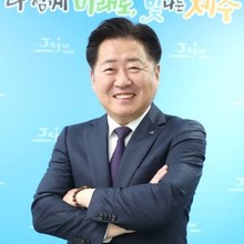 오영훈 제주지사, 신년사…“돌봄·민생경제·산업 전환으로 제주다운 성장”