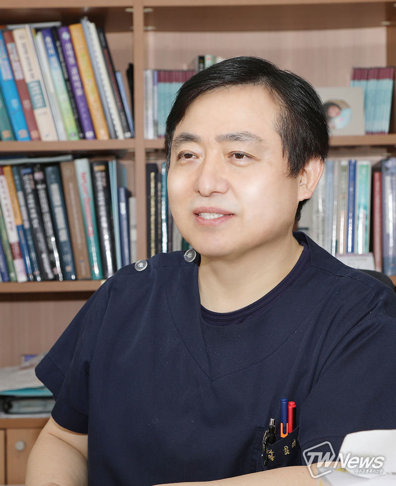 김태득 원장(사진=평택 팀플란트치과 제공)