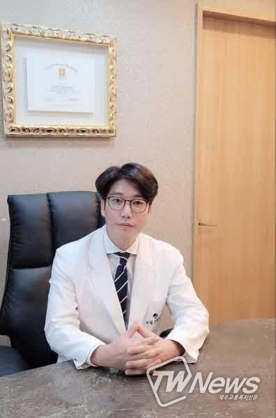 강창균 원장. (사진=코웰성형외과 제공)