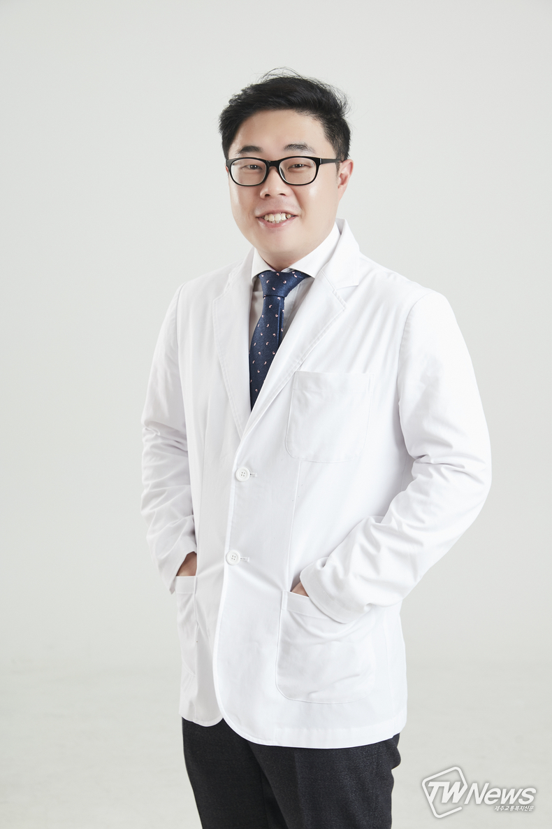 김철윤 대표원장. (사진=생기한의원 부산점 제공)