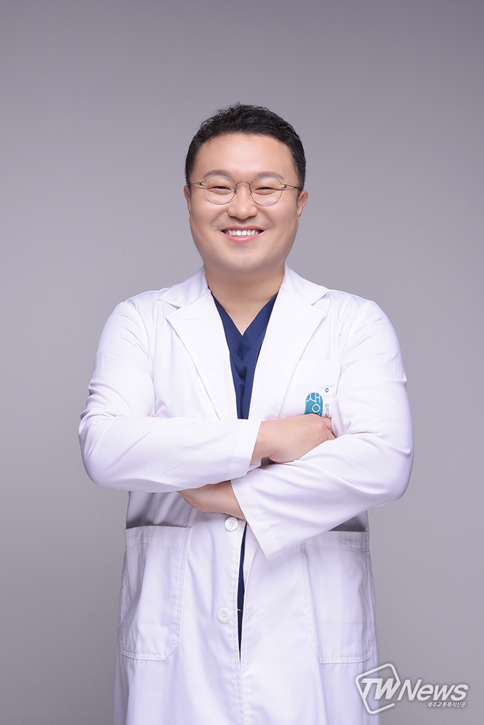 최진백 대표원장. (사진=생기한의원 대전점 제공)