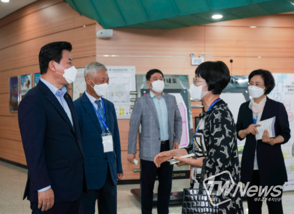 2021 제주국제관악제 개막 격려