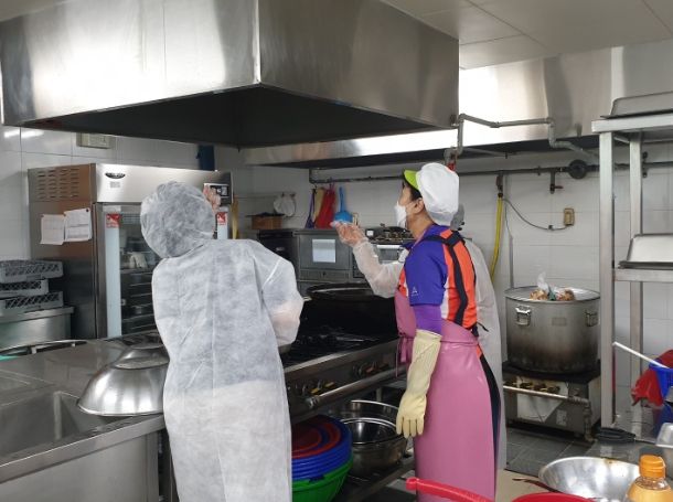 집단급식소 점검하는 모습