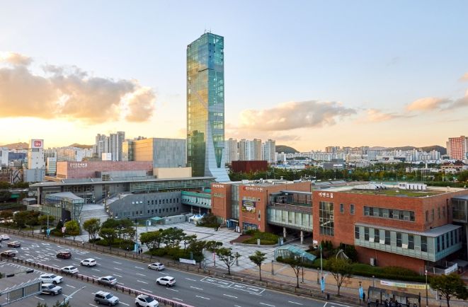 용인포은아트홀 전경