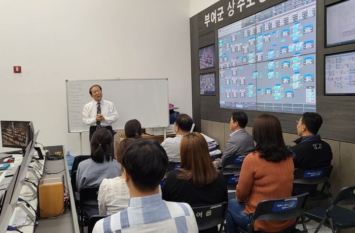 계량 및 검침 담당직원의 전문성 강화 교육 현장