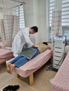 영암군 ‘번쩍번쩍’ 새 물리치료실에서 관절염 나아볼까