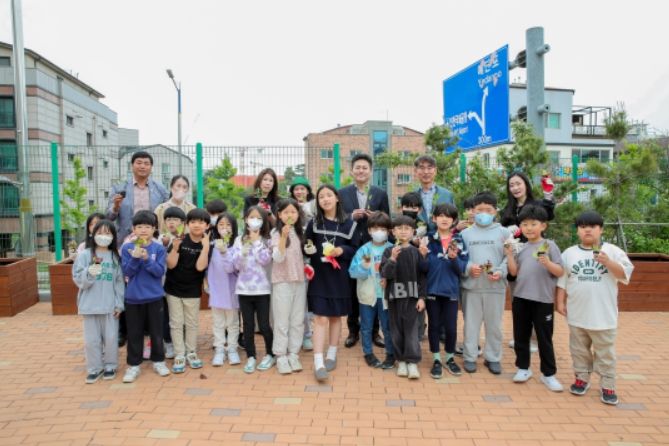 텃밭 상자 모종 심기 행사