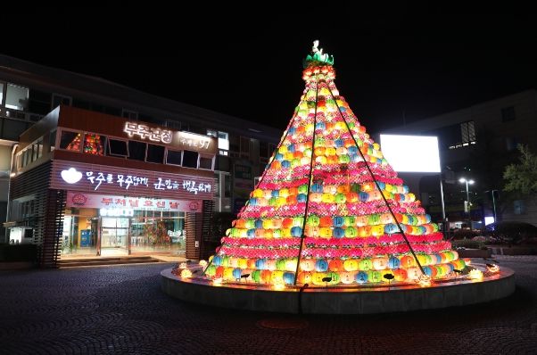 2022년 연등탑 점등