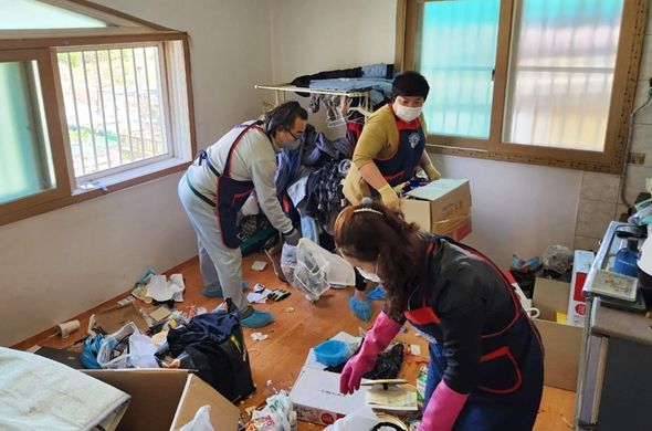 지동 지역사회보장협의체 한부모 가구 대청소 지원