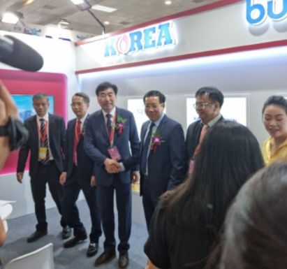 부산진구 의료관광 홍보단, 베트남 박람회서 뜨거운 관심 받아