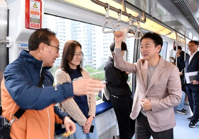 김동근 의정부시장, 출근 시간대 의정부경전철 안전 실태 점검
