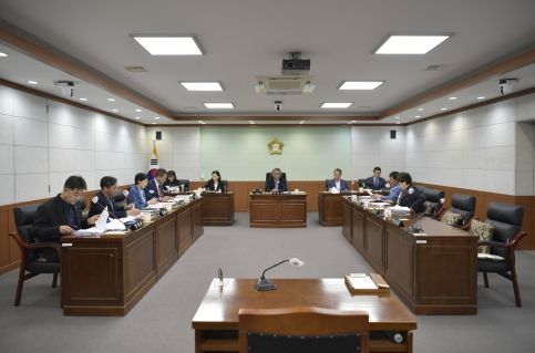 제331회 동해시의회 임시회 개회