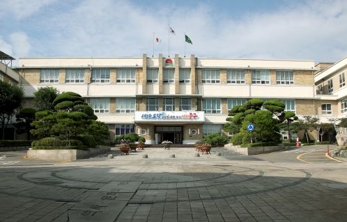 김정헌 인천중구청장, “재외동포청 ‘영종국제도시’가 최적지” 외교부와 인천시의 현명한 판단 촉구!…SNS에 호응과 격려글 이어져