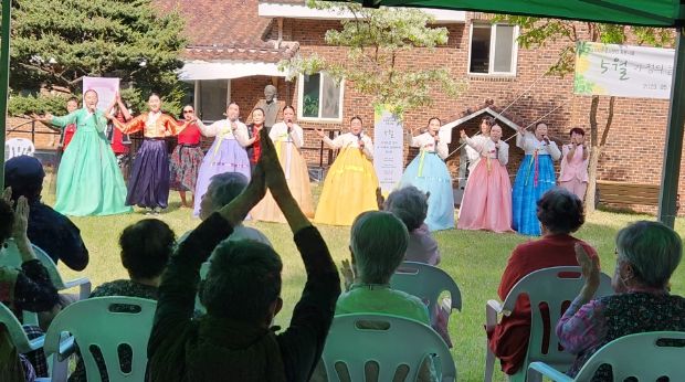 영락경로원, 하남우리소리예술단 외 어버이날 기념 축하공연