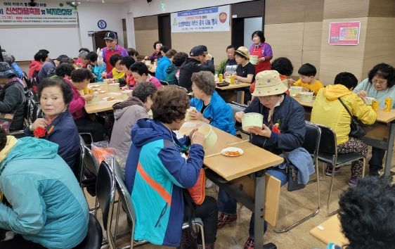 부산 영도구 신선행복밥상 어르신 중식 나눔 행사 개최