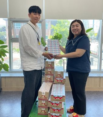 매일유업(주) 광주공장‧팔레스 제과점 후원 물품 전달식