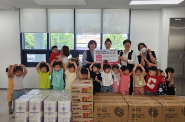 고양특례시 일산1동, 이웃돕기 희망나눔 후원품 전달식 개최