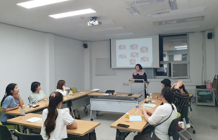 남해군가족센터‘처음부모수업’진행