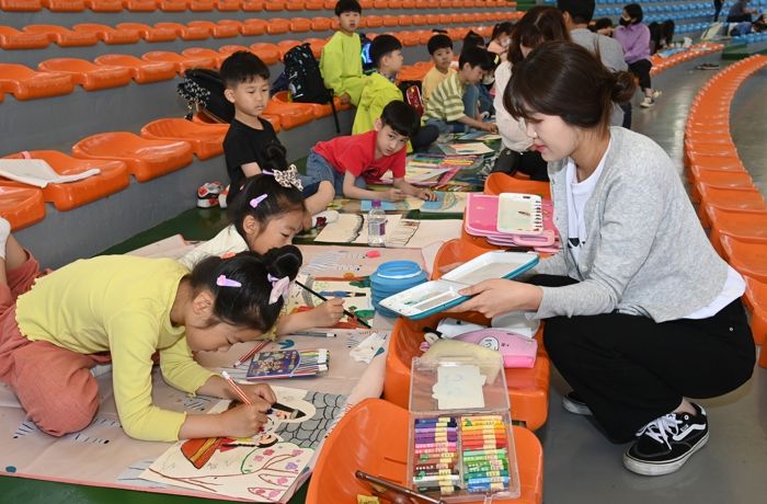 남원시, 제93회 춘향제 “춘향사랑 그림그리기 대회” 성료