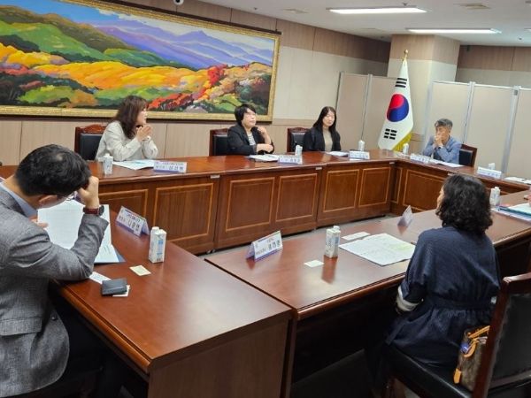 전라남도교육청 장애학생 인권지원단이 5월 25일 협의회를 열어 장애학생 인권보호 지원 방안을 협의하고 있다.