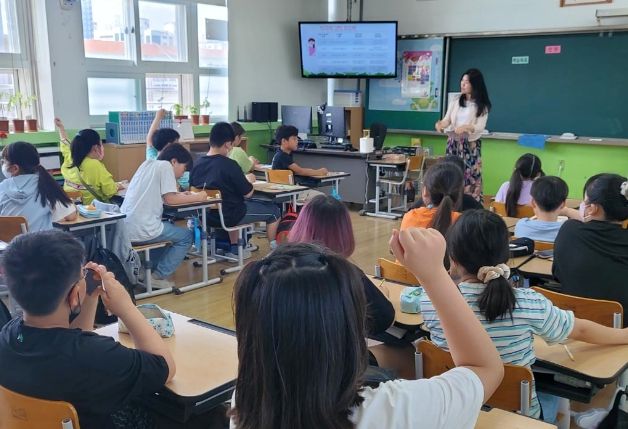 긍정적 의사소통 놀이 활동 지원