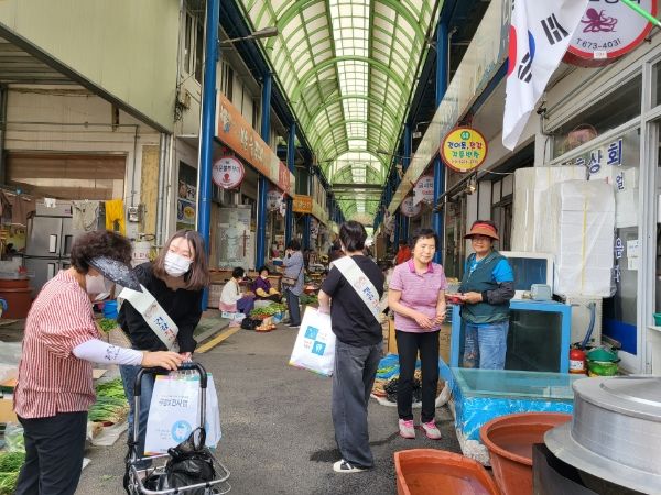 ‘다시찾은 건강미소 함께하는 구강관리’ 봉화군, 제78회 구강보건의 날 캠페인 펼쳐