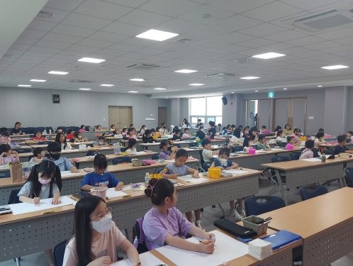 구미시, 청소년들의 나라 사랑을 그림으로…현충일 의미 더해