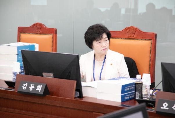 김동희 의원, 교외선 운행 재개차량 정밀안전 사업비 문제 등 지적