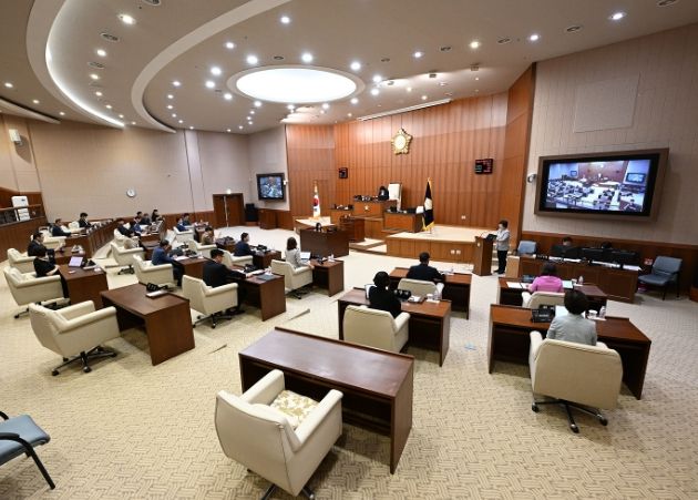 제323회 제1차 정례회 제2차 본회의