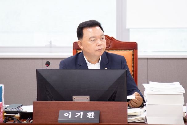 이기환 의원, 도교육청 결산심의에서 '인건비 예산 3,500억 불용 처리' 등 예산집행 비효율성 지적
