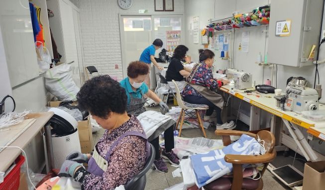 충주시니어클럽, 지역사회 환경개선 실천 활동 추진!