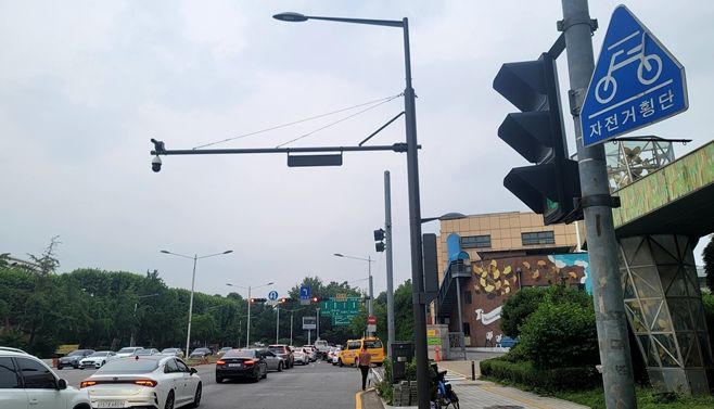 잠실엘스아파트 서문 앞 스마트폴